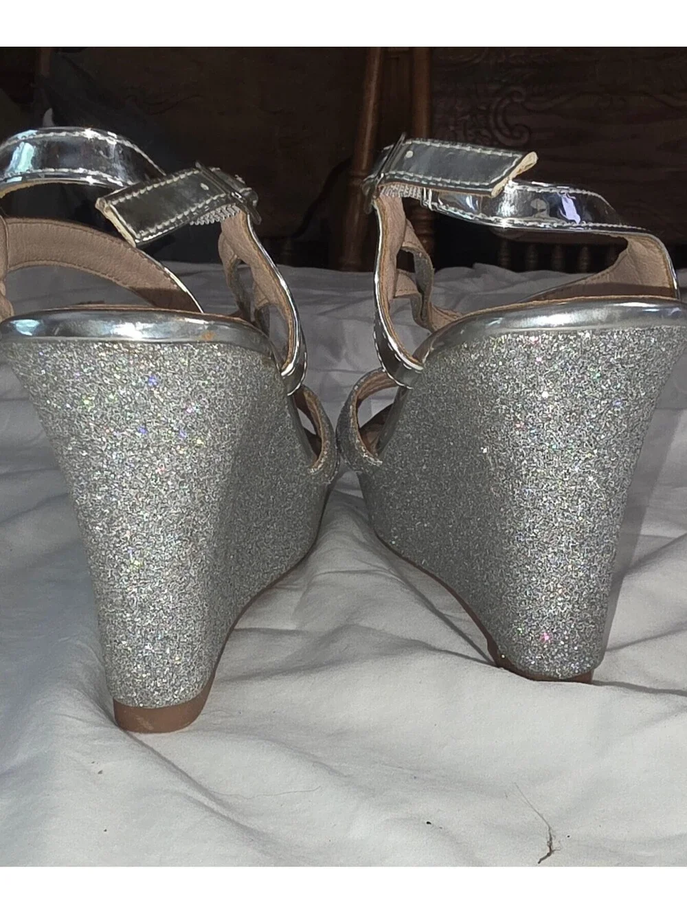 Forever Silver Glitter Wedge Sandals with Ankle Strap ~ size 7
